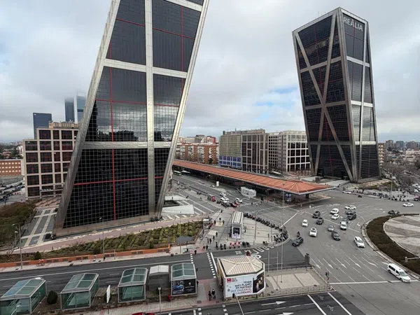 Alquiler de estudio en Plaza Castilla, 3 - Foto 2
