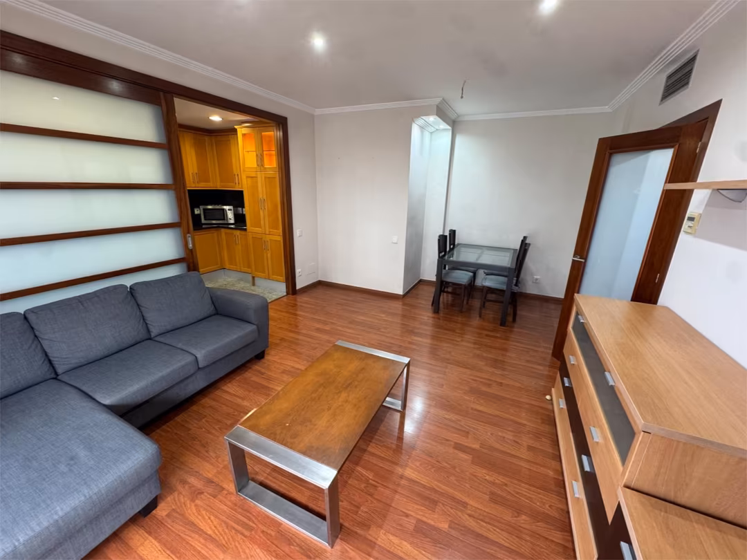 Piso en  Carrer de Mossèn Jacint Verdaguer 129 - Foto 2