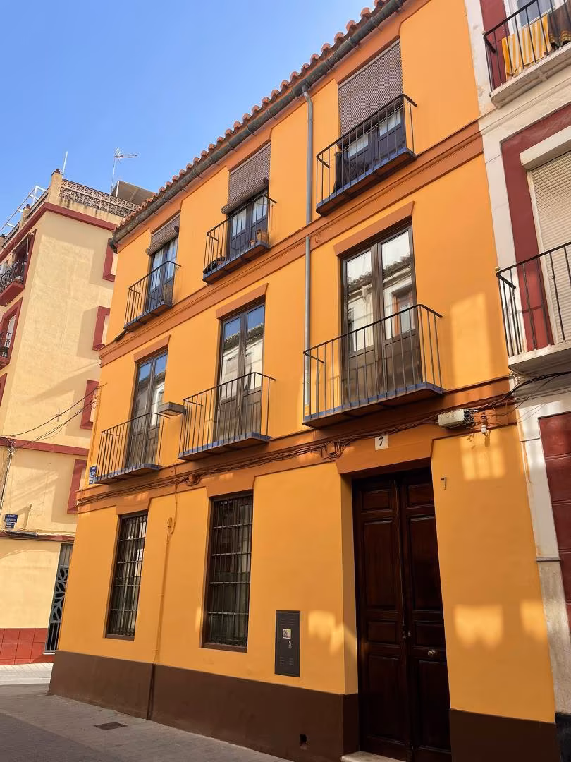 Estudio en  Calle Álvarez 7