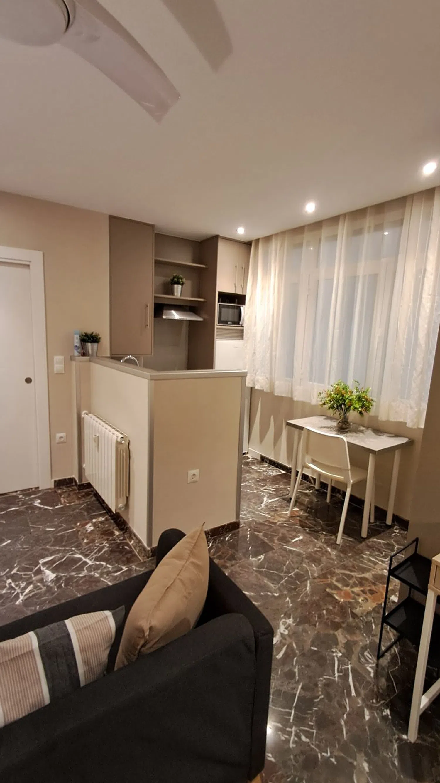 Estudio en calle Nueva de San Antón, 10 - Foto 4