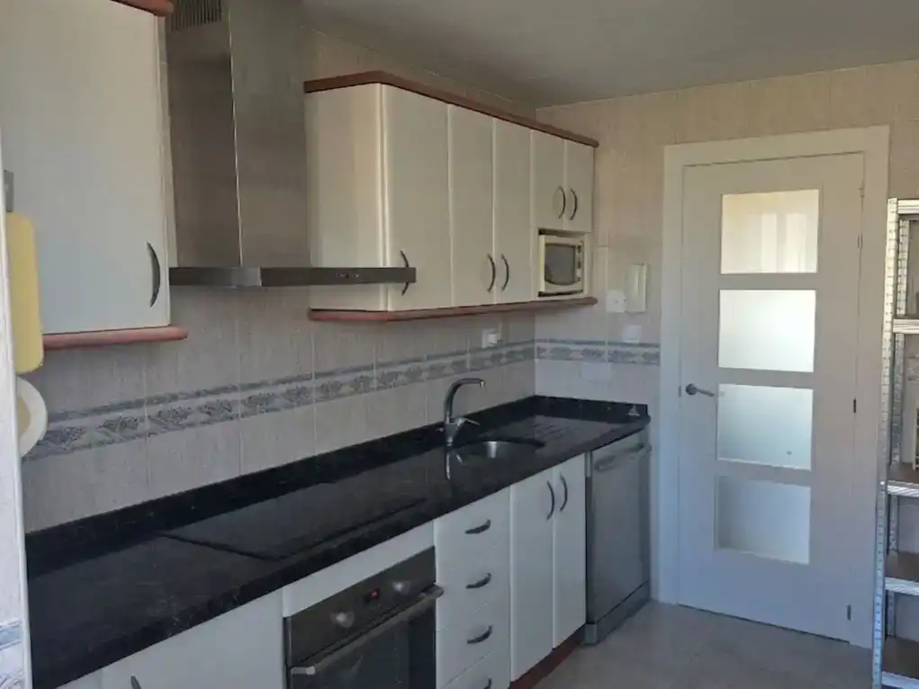 Piso en  Carrer Trident 17 - Foto 8
