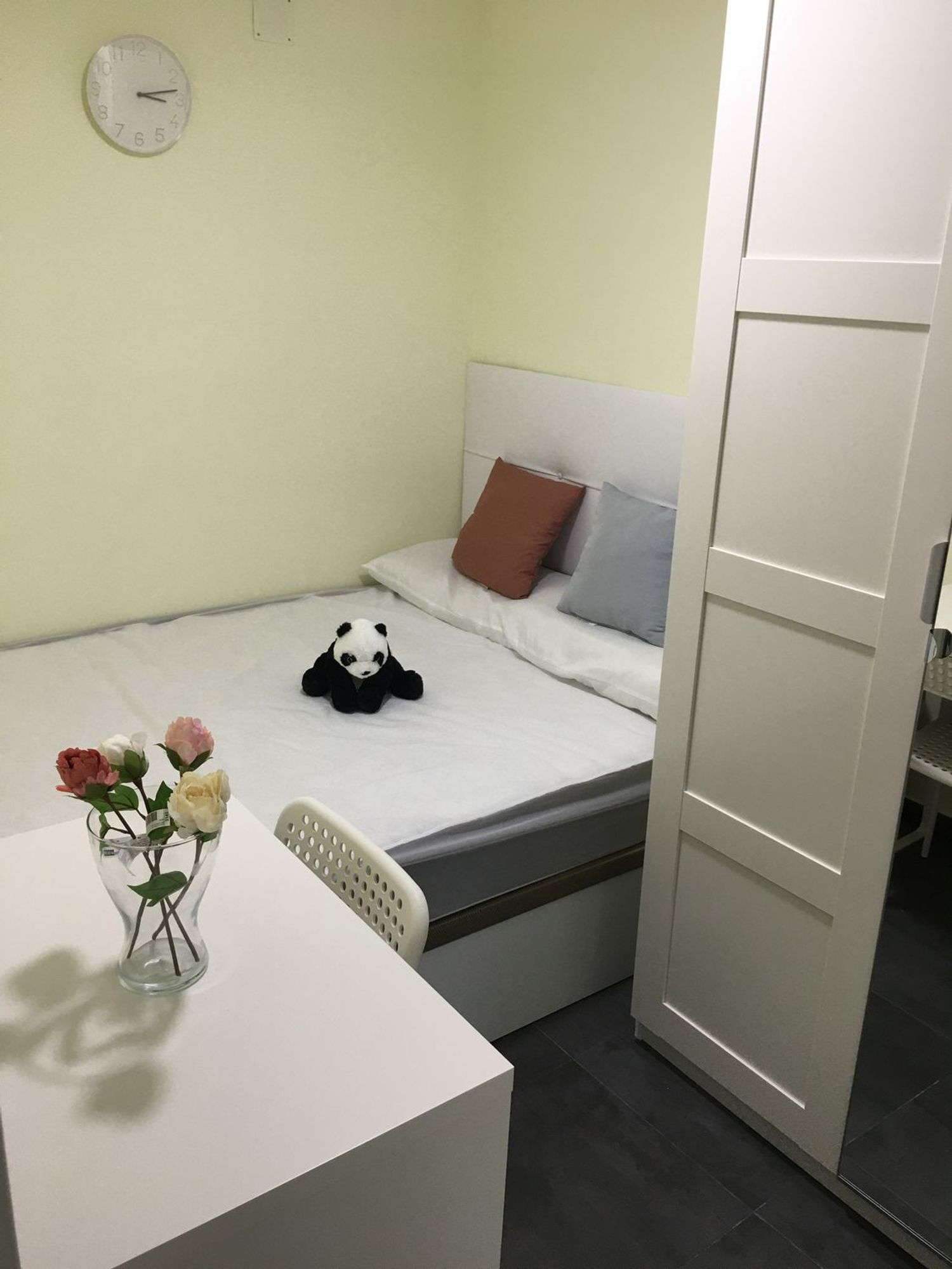 Estudio en calle de Albares de la Ribera, 6