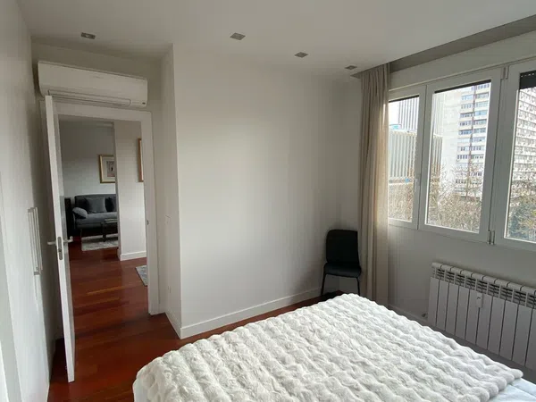 Piso en avenida del General Perón, 25 - Foto 3