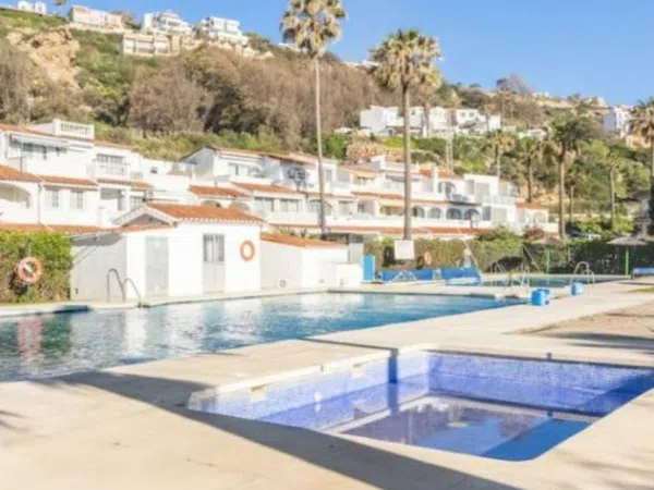 Chalet adosado en Urbanización Playa Paraíso, 131 - Foto 2