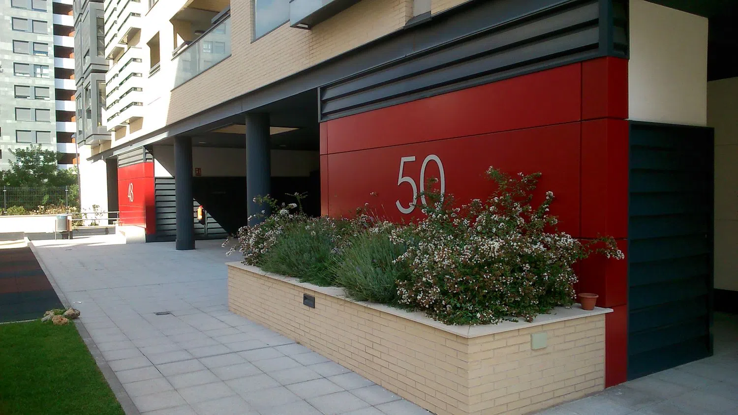 Piso en calle de José Antonio Coderch, 50 - Foto 1