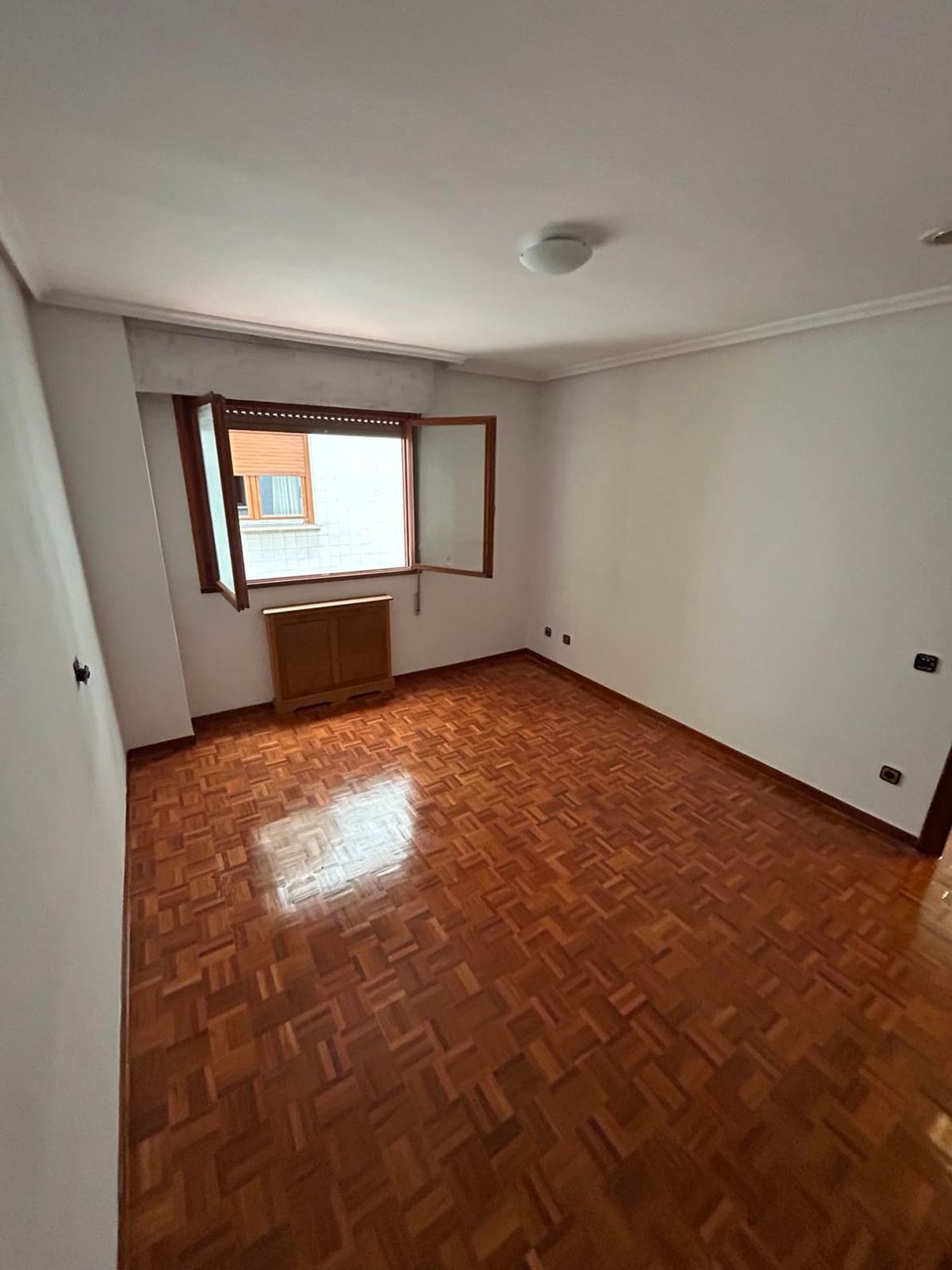 Piso en Calle Uría, 64, Parque San Francisco-Uría - Foto 10