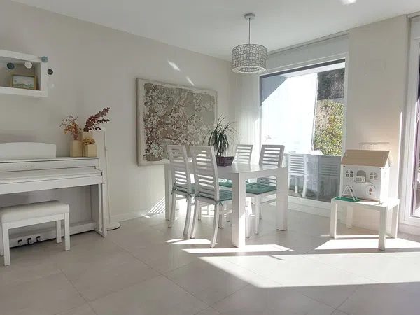 Chalet adosado en avenida de la Armada Española, 13 - Foto 4