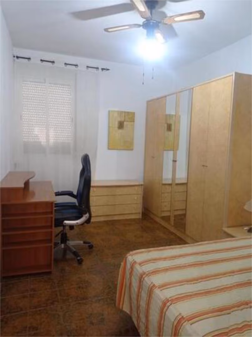 Piso en Ciudad Jardín - Foto 3