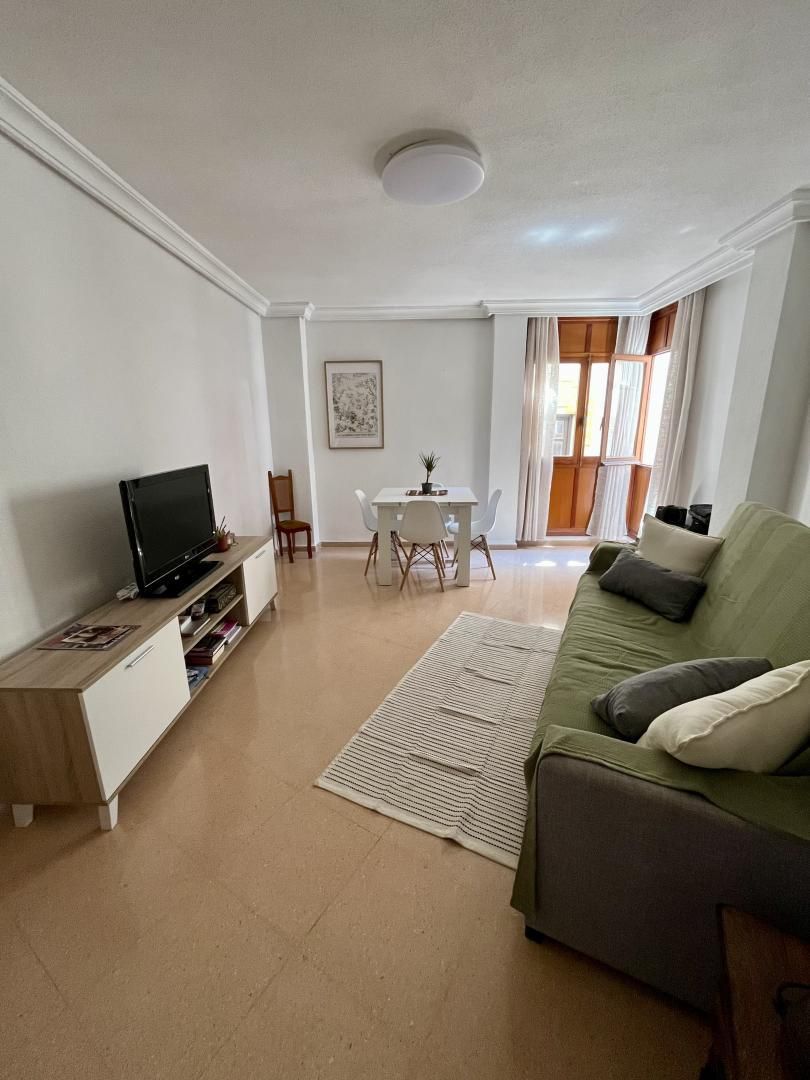 Piso en  Calle Zarandona 90