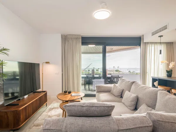 Piso en avenida Mar de Alborán, 5 - Foto 1