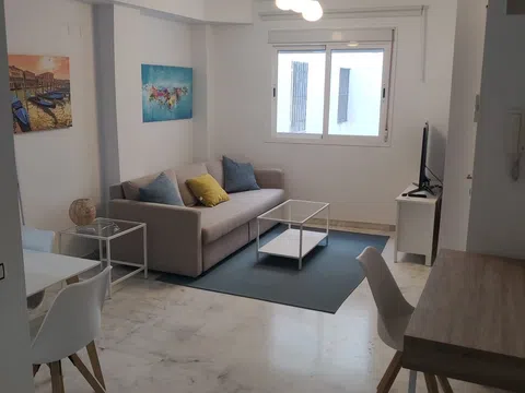 Piso en calle Ruiseñor, 8