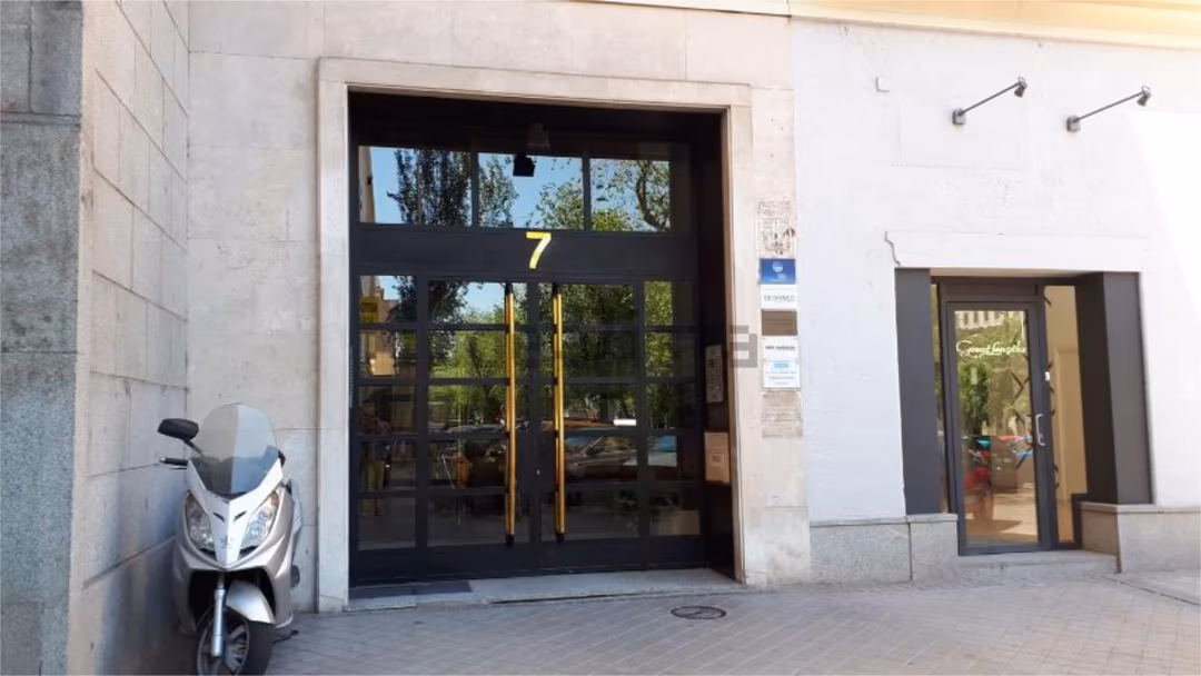 Piso en  Plaza de San Juan de la Cruz 8 - Foto 15