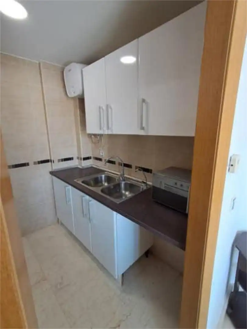 Apartamento en centro de especialidades - Foto 6