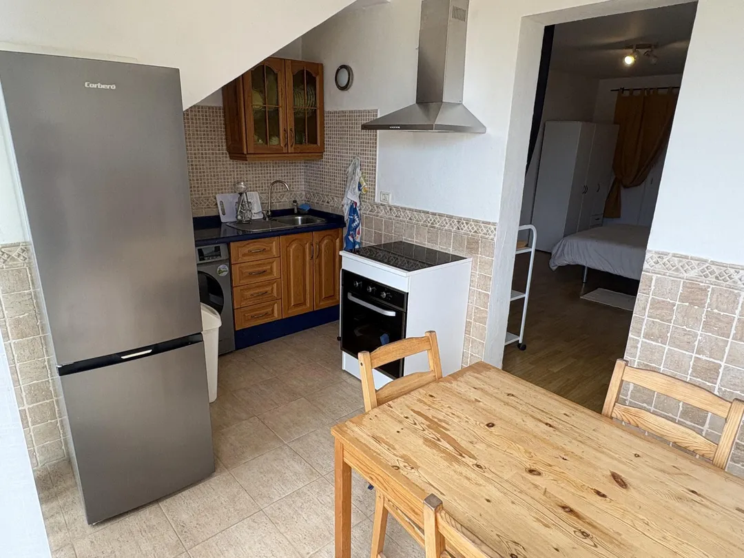 Casa adosada en  Calle Valdivia 18 - Foto 3