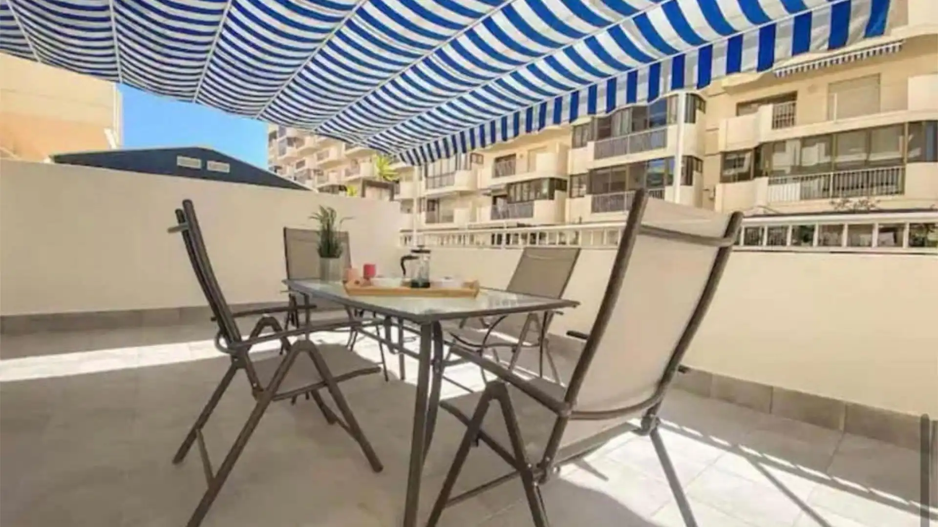 Piso en  Calle Martínez Catena 2 - Foto 8