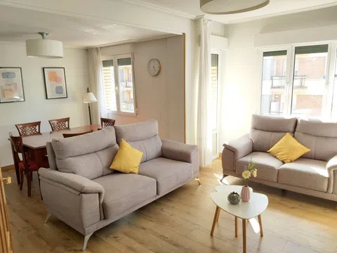 Piso en C/Pio XII, 20