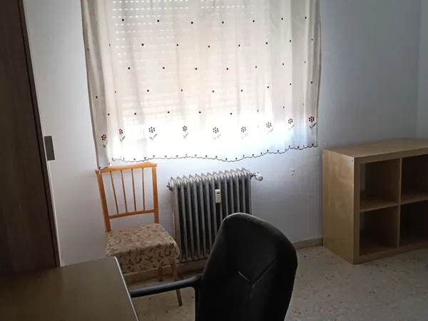 Piso en Avenida Juan Pereda Pila, 5, Santa Marina - La Paz, Santa Marina - La Paz - Foto 2