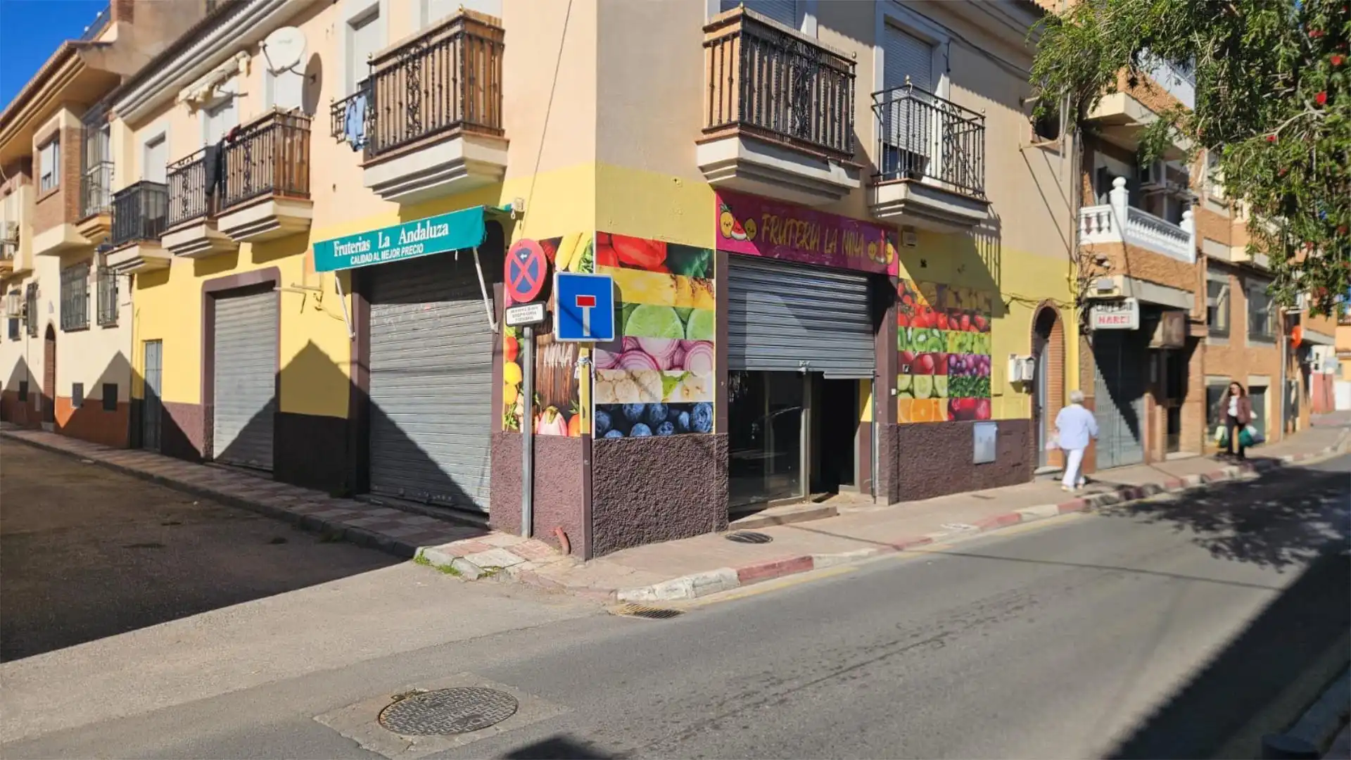 Local comercial en  Calle Gonzalo Torrente Ballester 29 - Foto 4