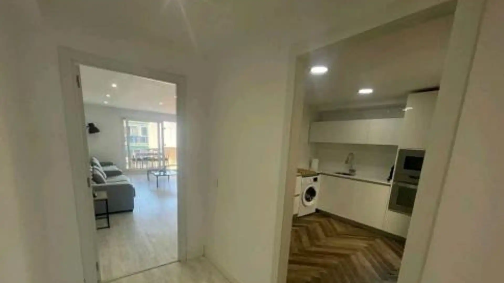 Piso en  Avenida Juan Sebastián Elcano 188 - Foto 22