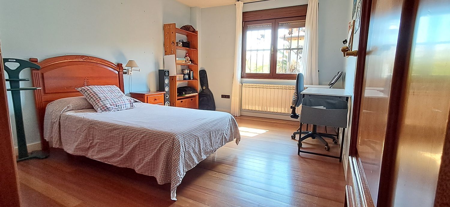 Casa independiente en Barrio Monte Rozas - Foto 27