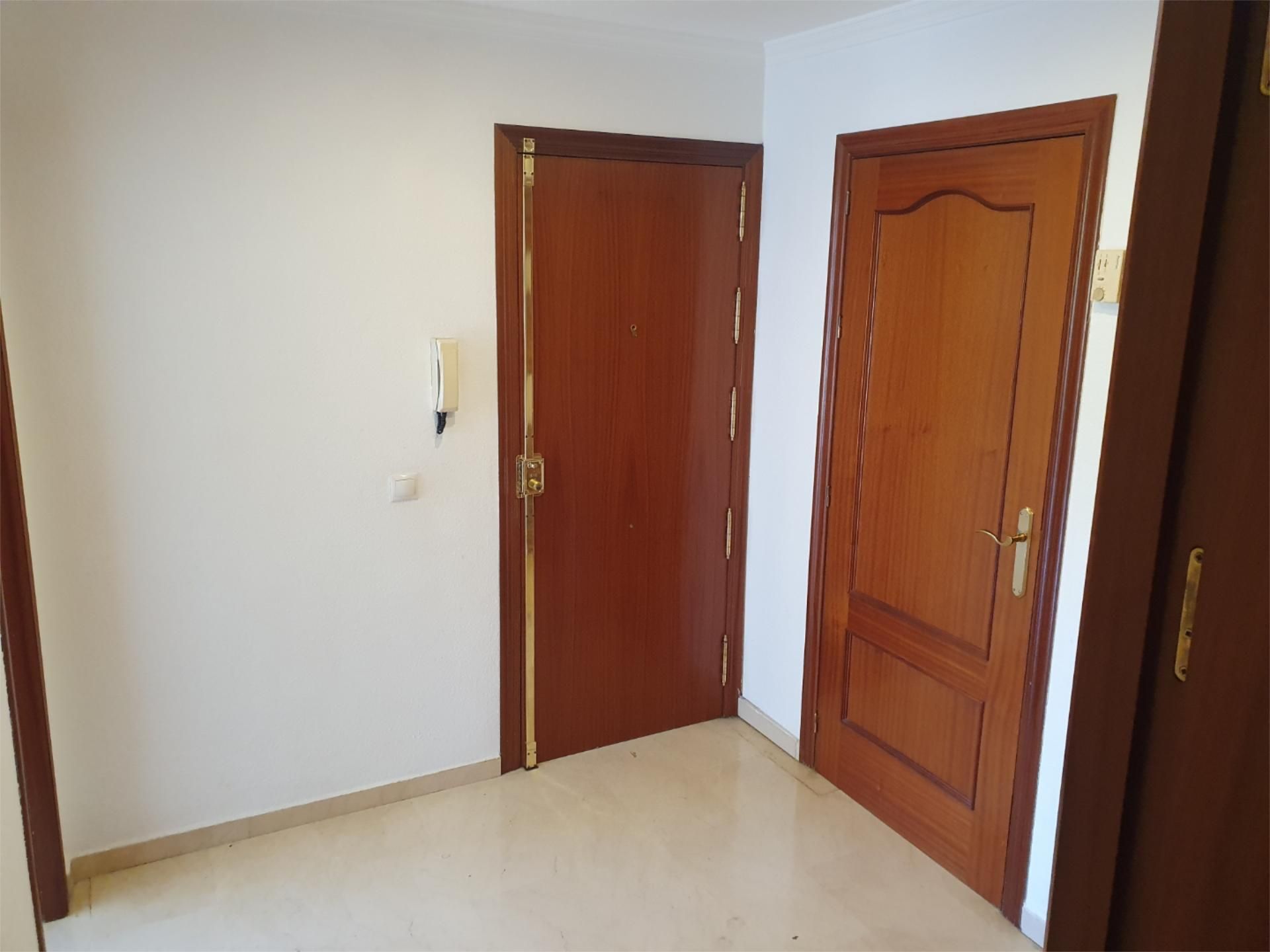 Piso en  Calle Bulevar Hernán Ruiz 19 - Foto 2