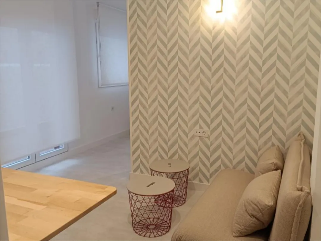 Apartamento en  Calle Isidro Segovia 1 - Foto 1