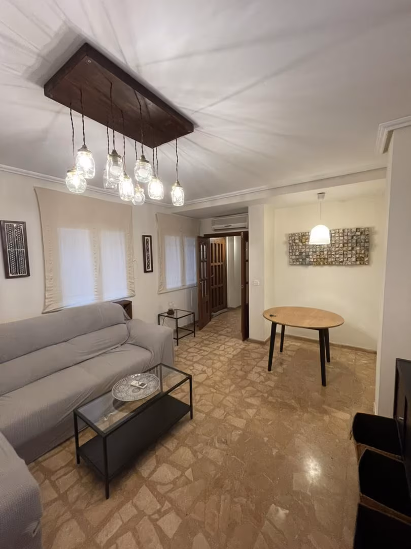 Casa adosada en  Calle de Agustín Moreno 20