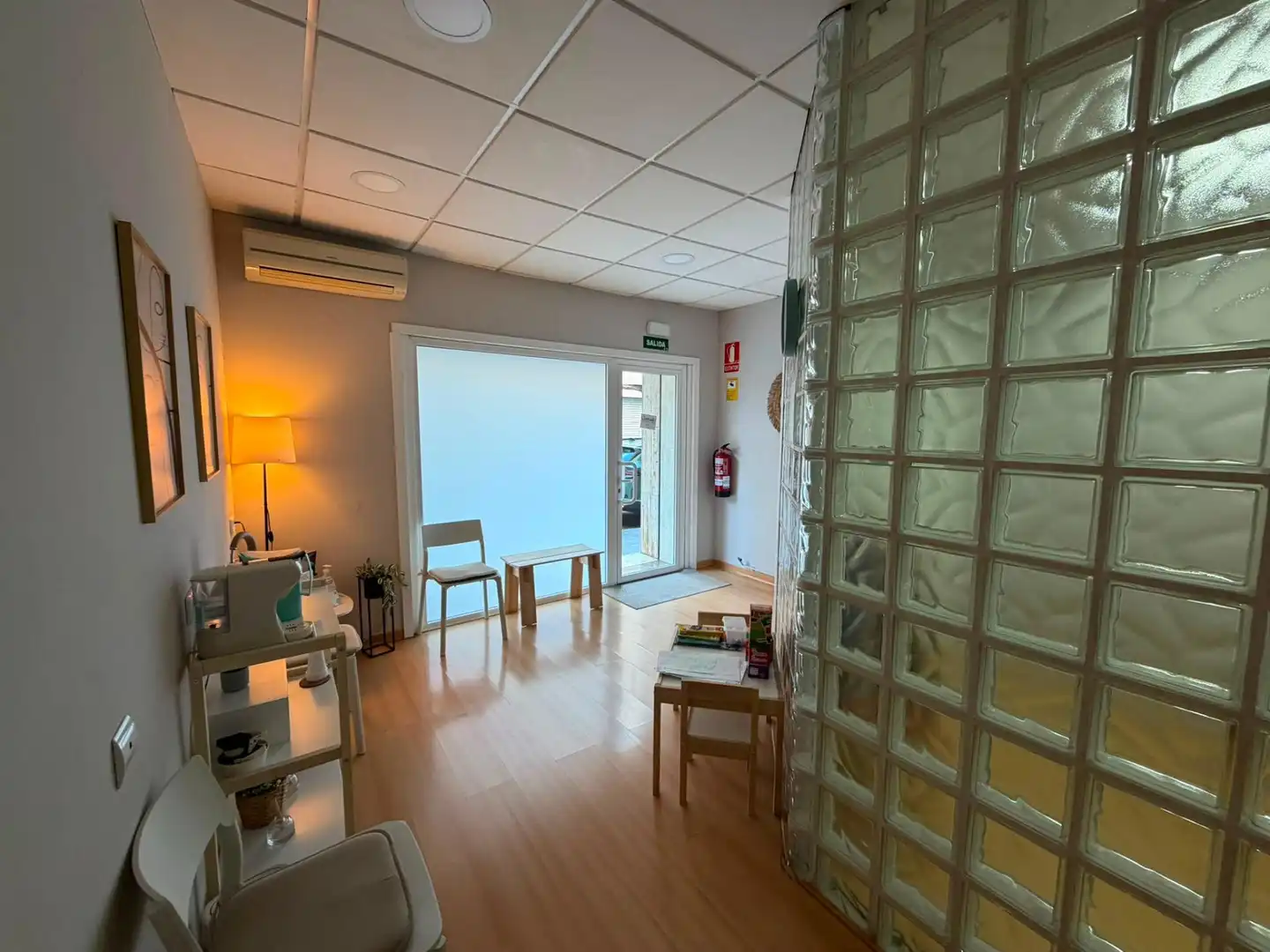Local comercial en Terrassa - Foto 4