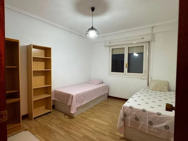 Piso en Calle Rosales, 23, Allendeduero - Barrio de la Estación, Allendeduero - Barrio de la Estación - Foto 1