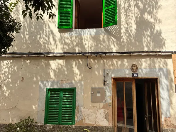Casa de pueblo en Calle de Sant Pere, 16 - Foto 1