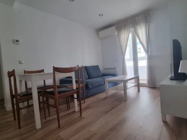 Piso en calle Chantada, 16