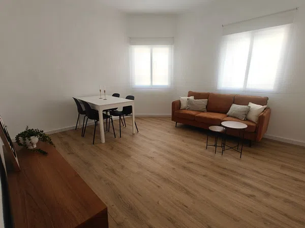 Piso en calle Cristóbal Colón, 39 - Foto 3