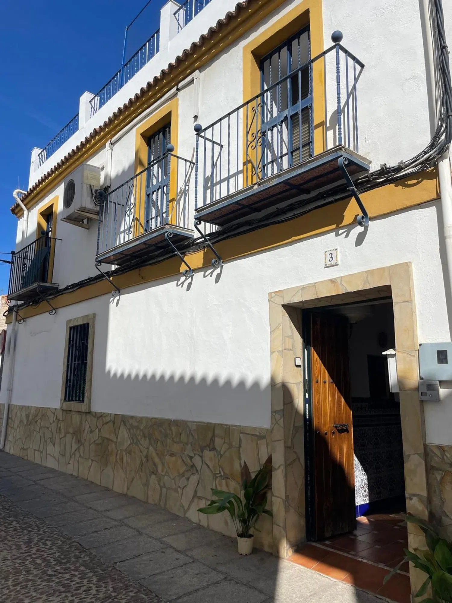 Casa independiente en Barrio Campo de la Verdad - Foto 1