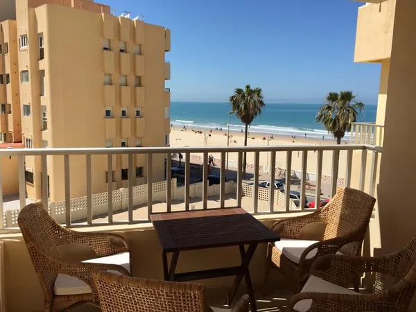 Piso en Avenida Periodista Beatriz Cienfuegos, 4, Playa Victoria - Paseo Marítimo, Playa Victoria - Paseo Marítimo - Foto 1