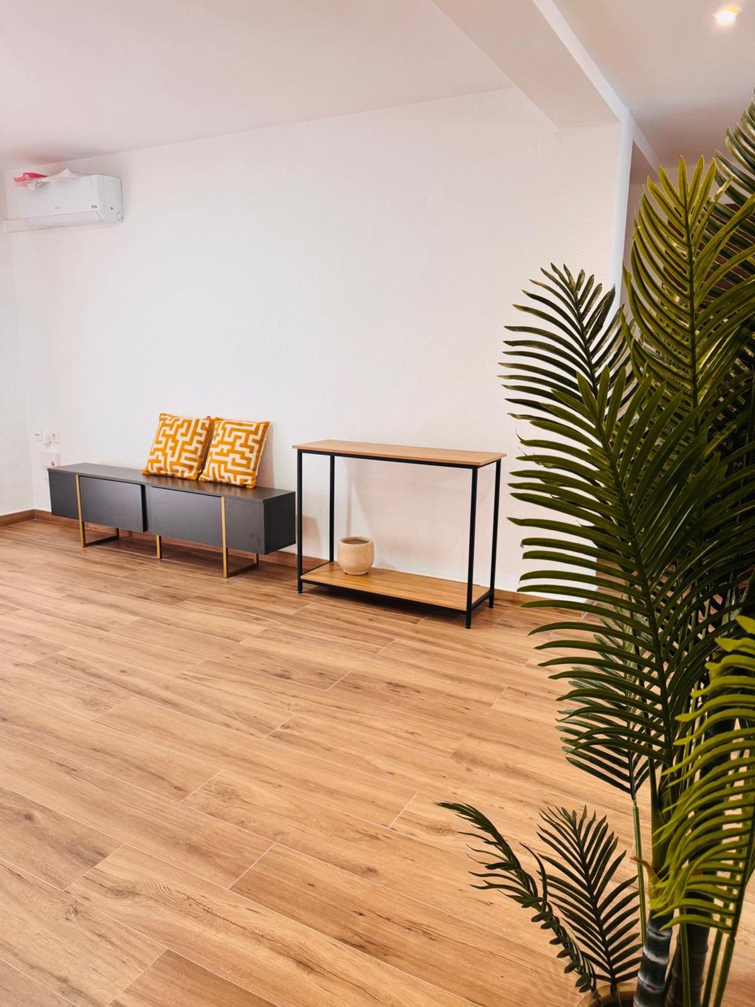 Piso en calle de Joaquim Ballester, 10 - Foto 3