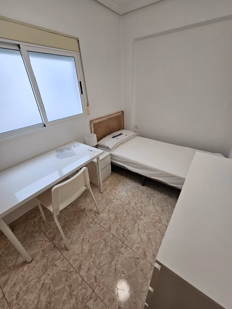 Piso en  Avinguda del Cardenal Benlloch 59 - Foto 17