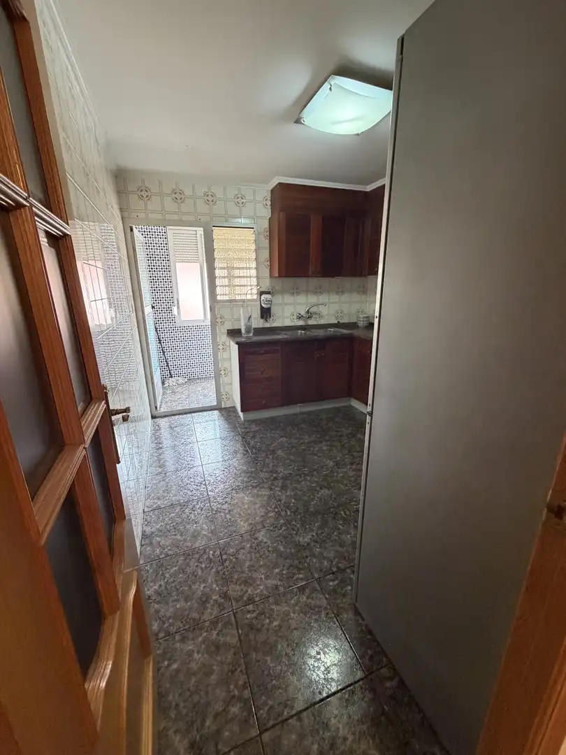 Piso en  Carrer de Joan d'Àustria 90 - Foto 5