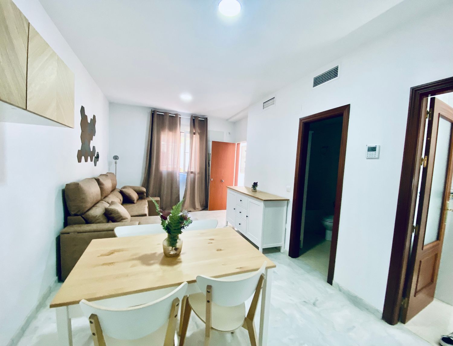 Piso en avenida Reyes Católicos, 55 - Foto 1