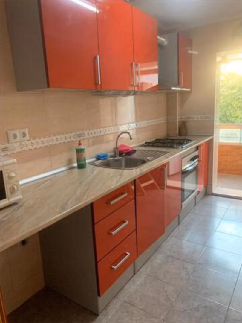 Piso en Virgen del Remedio - Foto 4