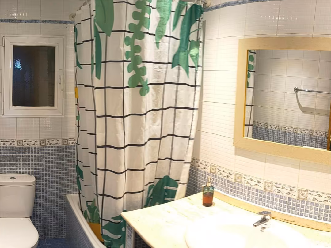 Piso en  Avenida de las Fuerzas Armadas 6 - Foto 6