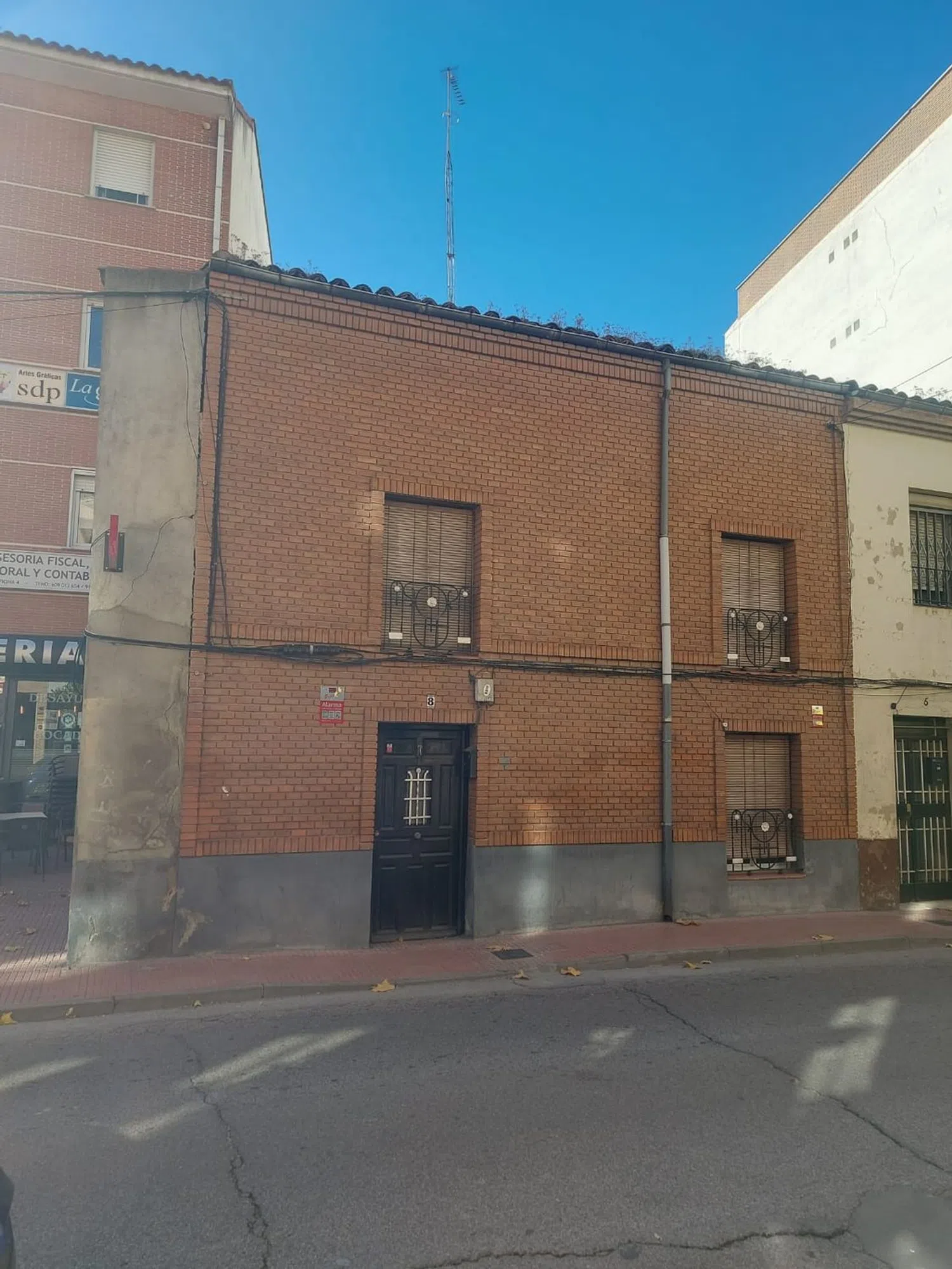 Chalet pareado en calle Teniente Ruiz, 8 - Foto 2