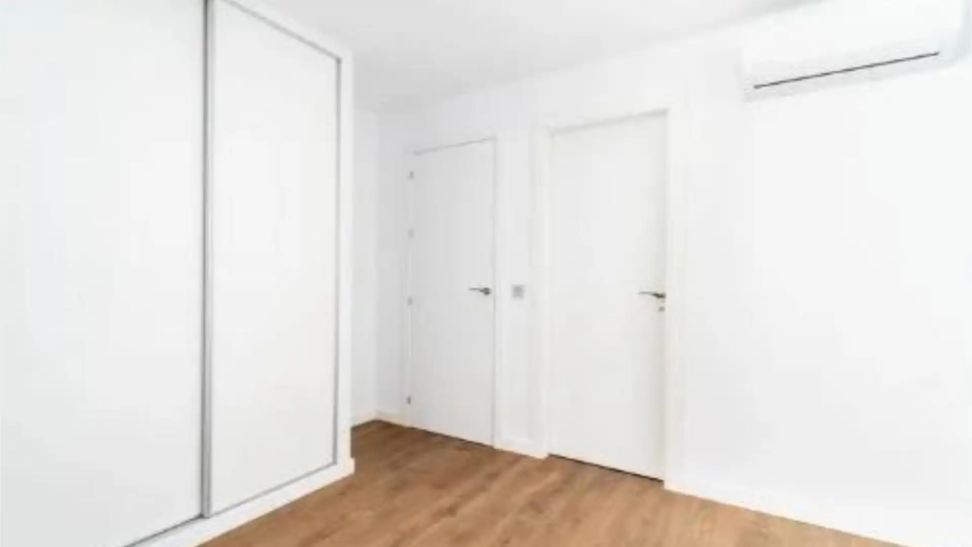 Piso en  Calle Pintor Guerrero del Castillo 2 - Foto 7