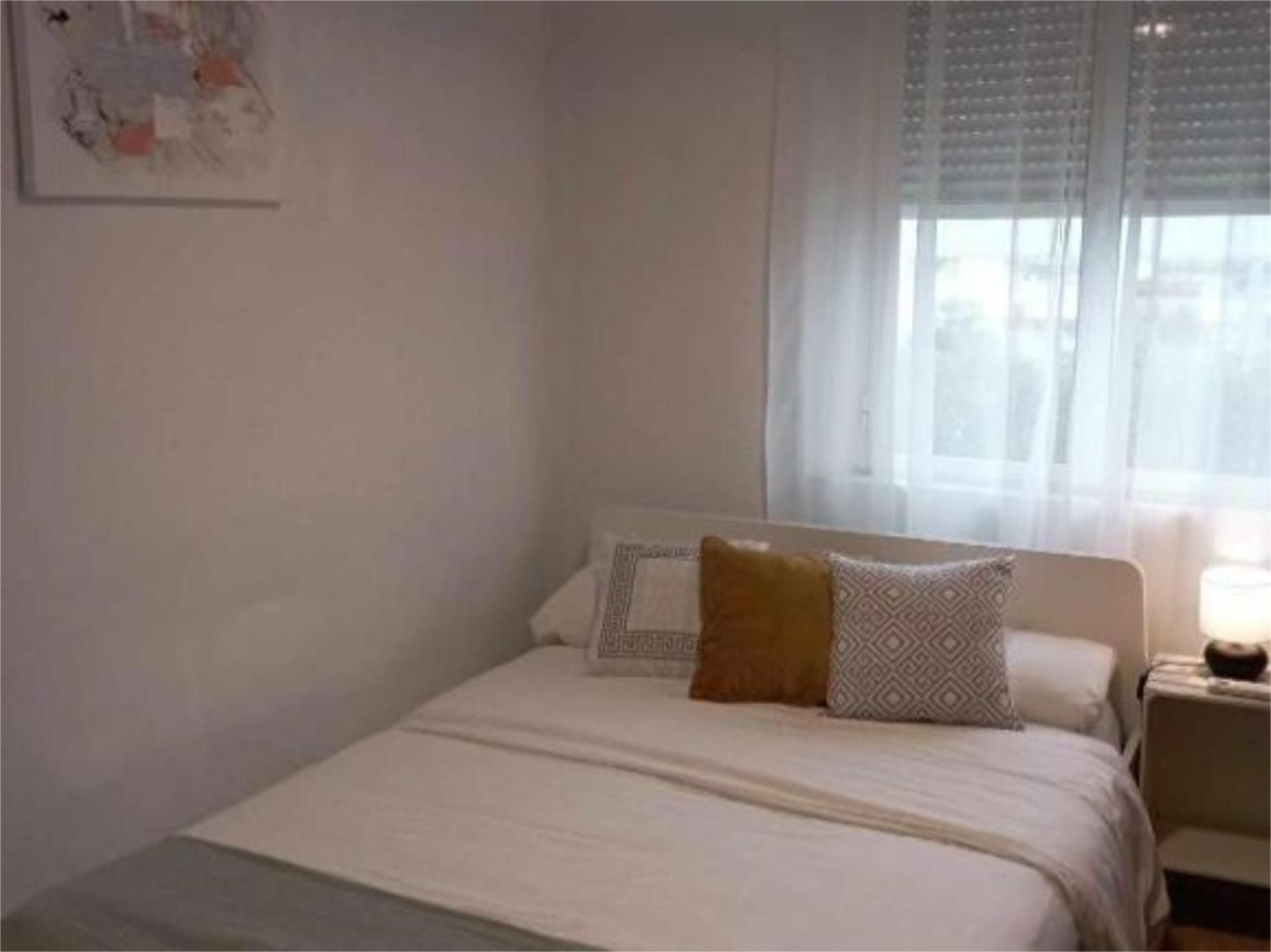 Piso en  Calle Martín Villa 11f - Foto 3