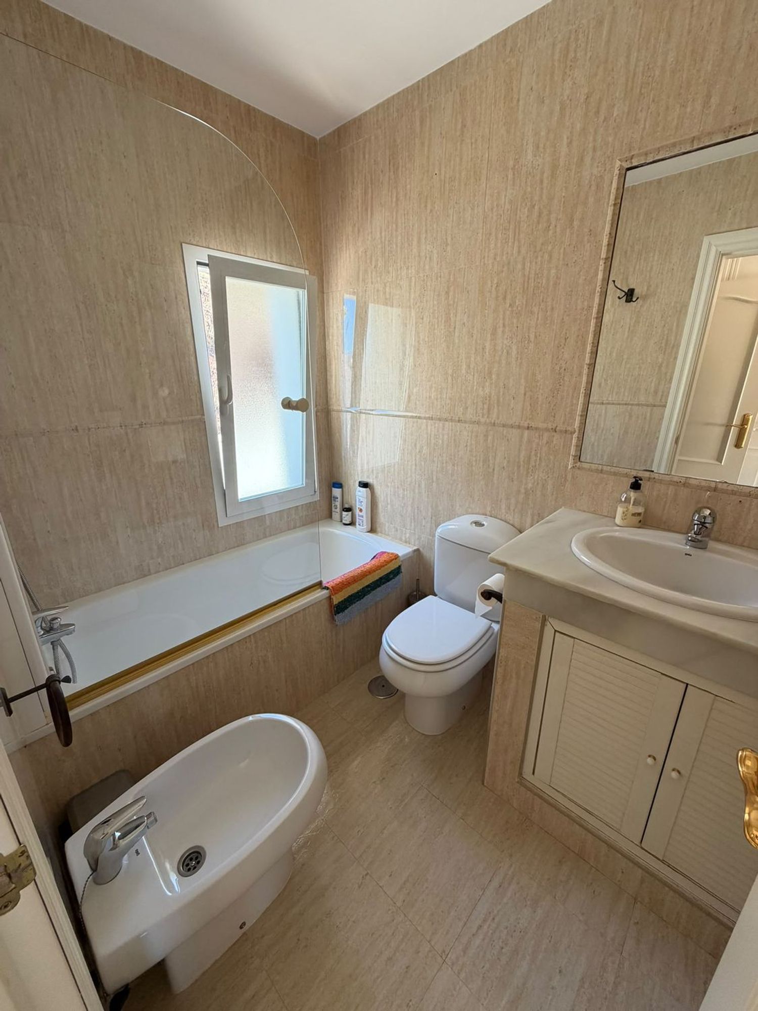 Chalet adosado en Calle Macizo Central, Cerrado de Calderón - Hacienda Paredes - Foto 17