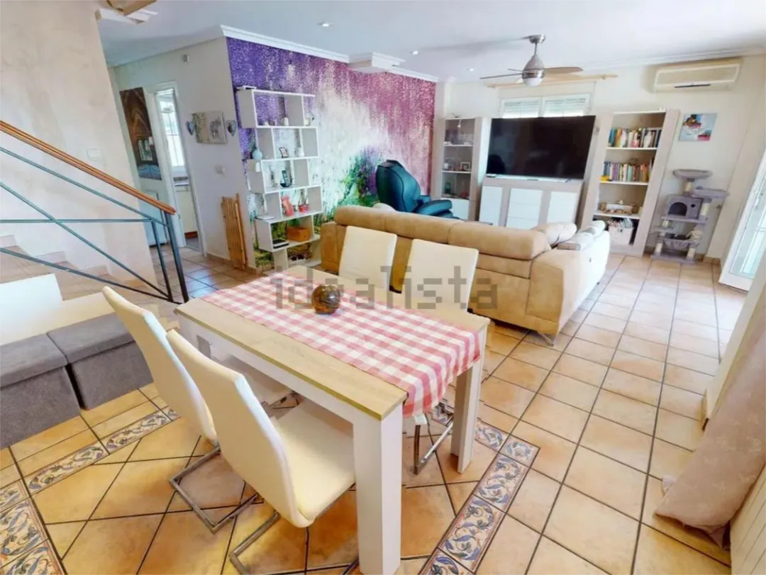 Piso en  Carrer Benejama 19 - Foto 4