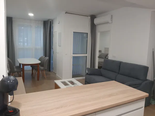 Piso en avenida de Carlos Haya, 25 - Foto 1