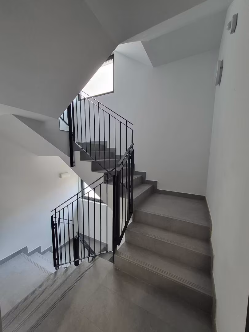 Piso en  Maestro José Garberí Serrano 12 - Foto 5