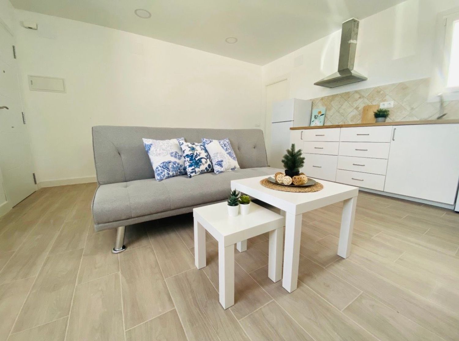 Piso en Avenida Ricardo Gross, 5, Cortijo de Maza-Finca Monsalvez-El Olivar, Málaga - Foto 2