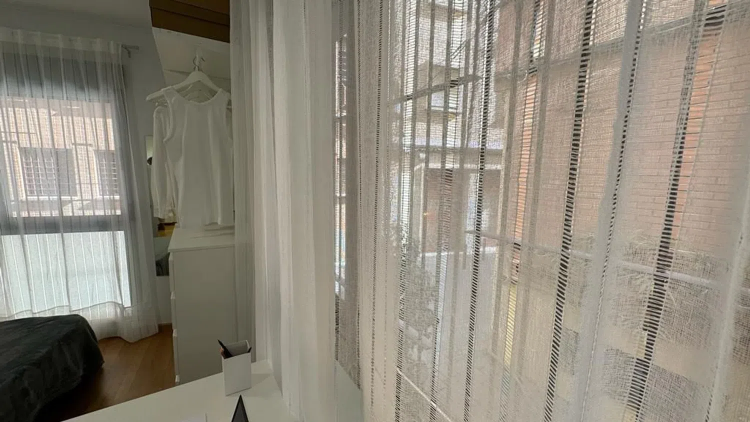 Estudio en calle Cortes, 31 - Foto 5