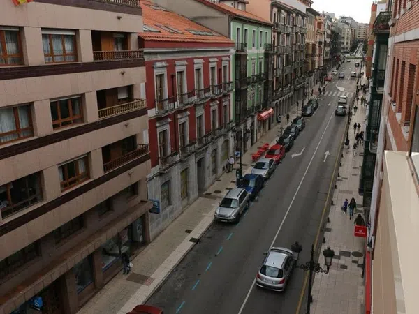 Piso en Calle de Campomanes, 4 - Foto 5